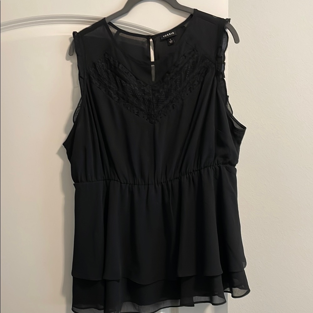 Torrid Black sheer Sleeveless Blouse size 1